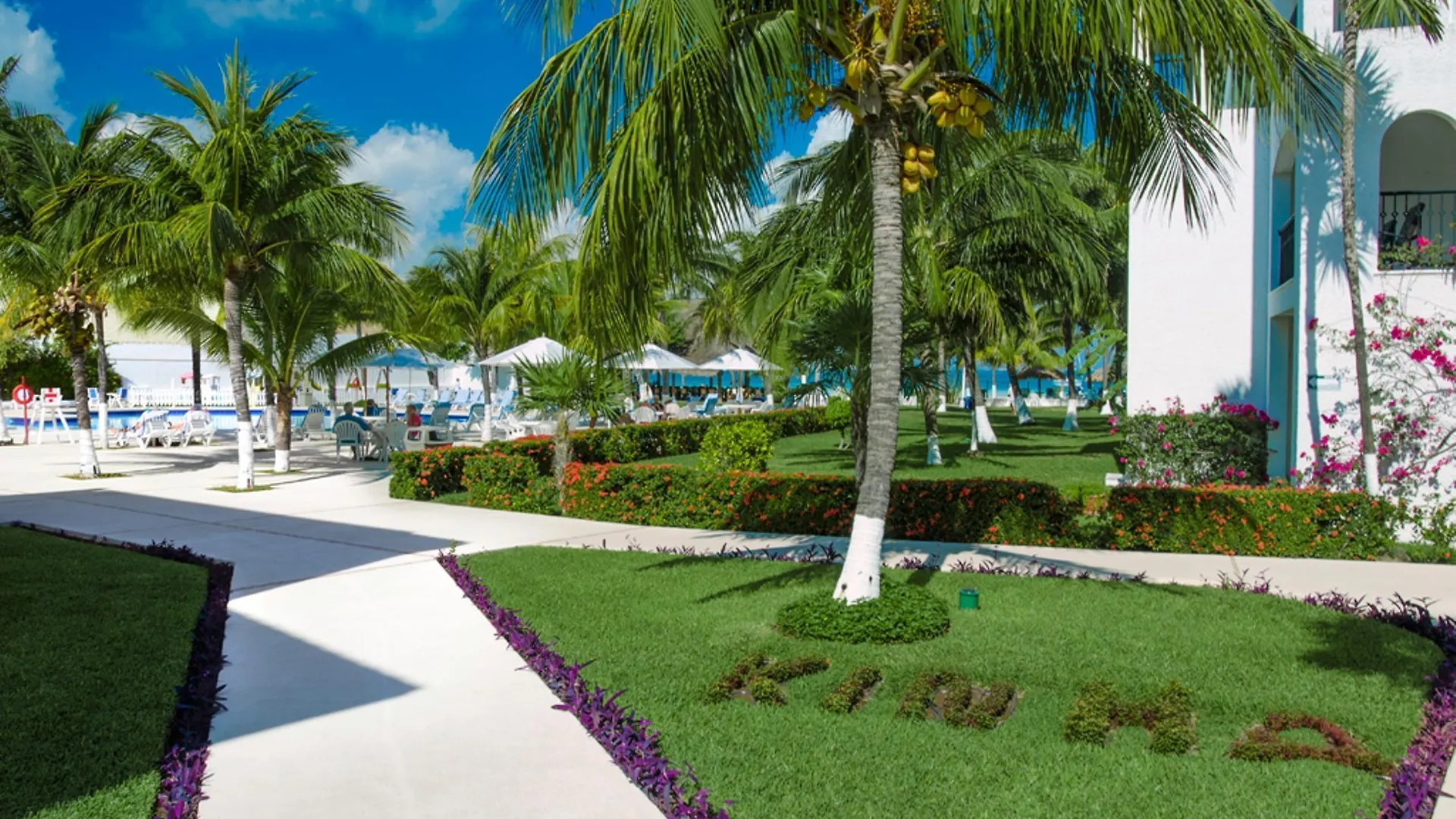 Beachscape Kin Ha Villas & Suites Cancun