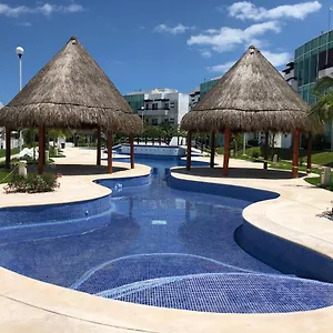 Casa En Zona Exclusiva Con Alberca Habitación en casa particular