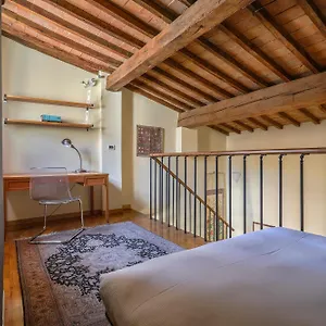 Apartment Charming In Oltrarno